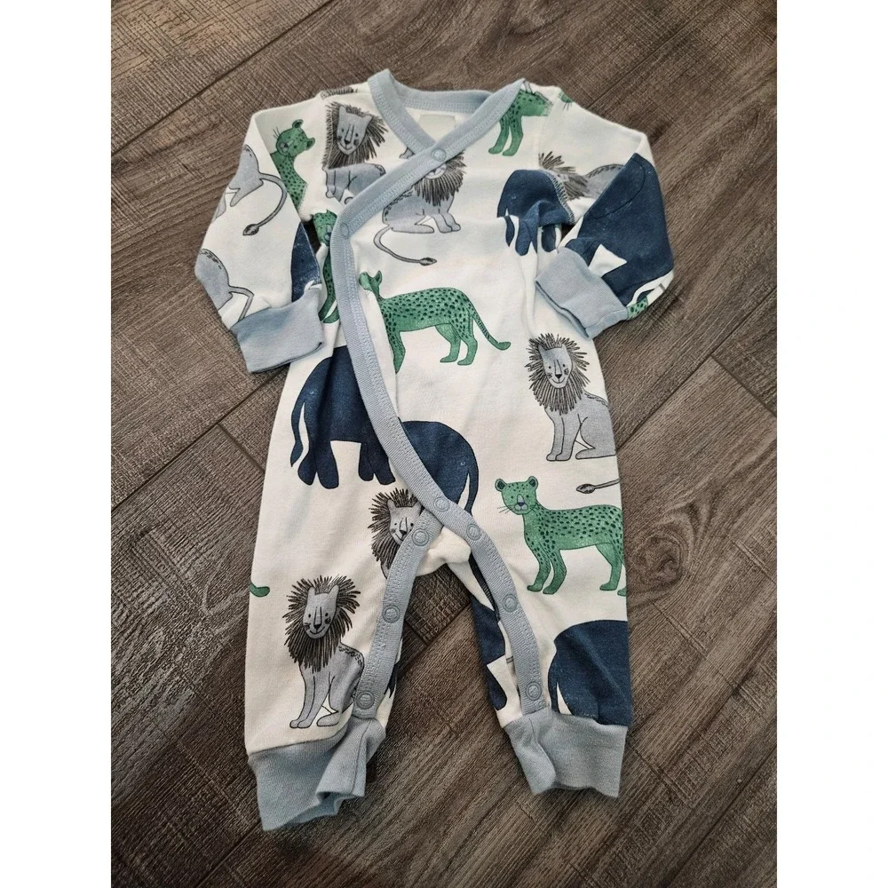 Little planet baby outfit‎ 3 mos